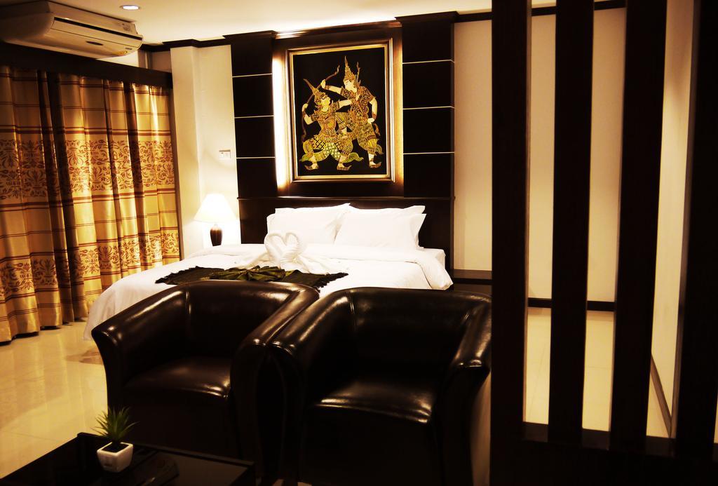 The Next Grand Hotel Khon Kaen Extérieur photo