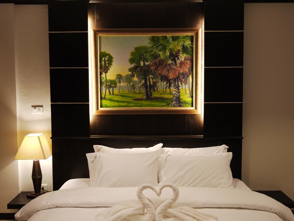 The Next Grand Hotel Khon Kaen Extérieur photo