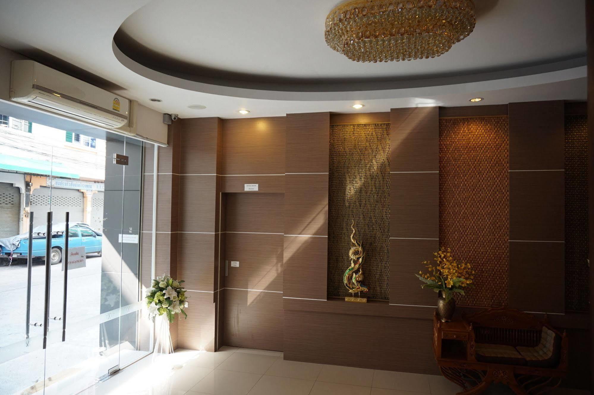 The Next Grand Hotel Khon Kaen Extérieur photo